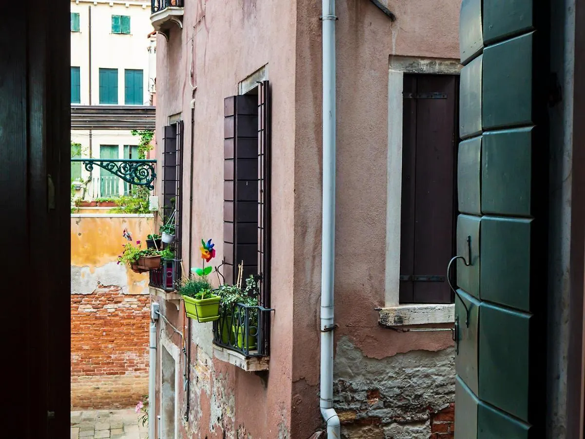 Love Island Venice Italy
